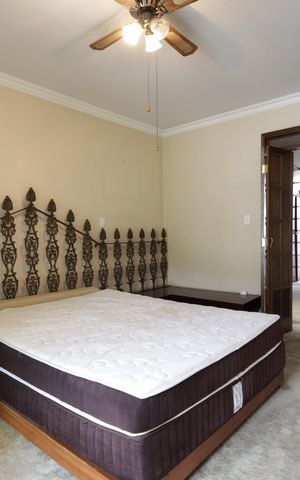 Casa à venda com 734m², 5 quartos e 4 vagasSuíte