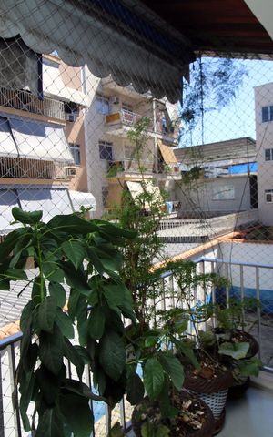Apartamento à venda com 60m², 2 quartos e 1 vagaVaranda