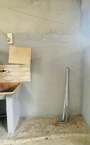 Casa à venda com 220m², 7 quartos e 2 vagas Casa à venda com 220m², 7 quartos e 2 vagasÁrea de Serviço 3