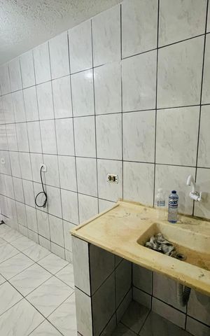 Casa à venda com 220m², 7 quartos e 2 vagas Casa à venda com 220m², 7 quartos e 2 vagasCozinha 2