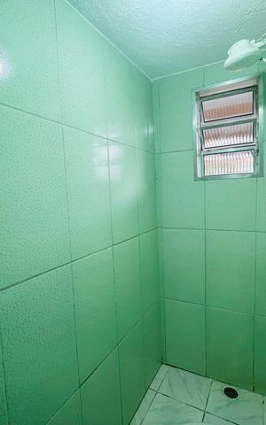 Casa à venda com 220m², 7 quartos e 2 vagas Casa à venda com 220m², 7 quartos e 2 vagasBanheiro 2