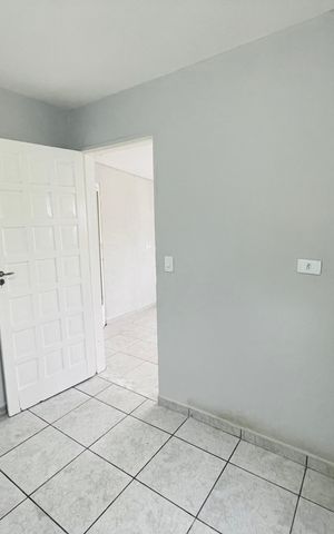 Casa à venda com 220m², 7 quartos e 2 vagas Casa à venda com 220m², 7 quartos e 2 vagasQuarto 1