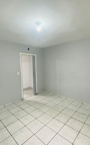 Casa à venda com 220m², 7 quartos e 2 vagas Casa à venda com 220m², 7 quartos e 2 vagasQuarto 2