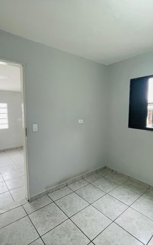 Casa à venda com 220m², 7 quartos e 2 vagas Casa à venda com 220m², 7 quartos e 2 vagasQuarto 1