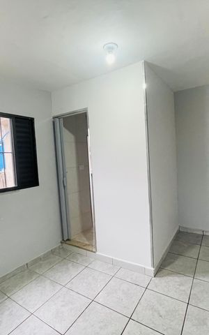 Casa à venda com 220m², 7 quartos e 2 vagas Casa à venda com 220m², 7 quartos e 2 vagasQuarto 1