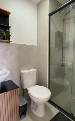 Apartamento à venda com 27m², 1 quarto e sem vaga Apartamento à venda com 27m², 1 quarto e sem vagaBanheiro da Suíte