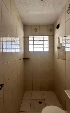Casa para alugar com 65m², 1 quarto e sem vaga Casa para alugar com 65m², 1 quarto e sem vagaBanheiro