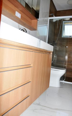 Casa à venda com 132m², 2 quartos e 5 vagas Casa à venda com 132m², 2 quartos e 5 vagasDetalhe - Banheiro Social dos Quartos