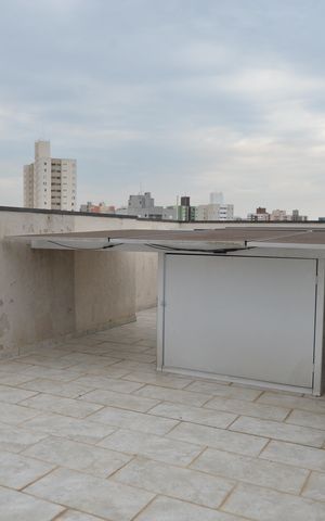 Apartamento à venda com 120m², 2 quartos e 1 vagaÁrea de Serviço