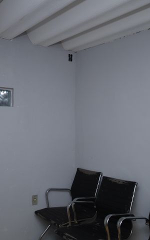 Casa à venda com 78m², 3 quartos e 3 vagasSala na área externa