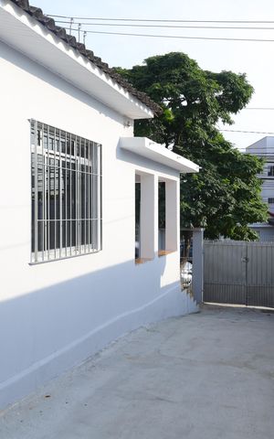 Casa à venda com 78m², 3 quartos e 3 vagasGaragem