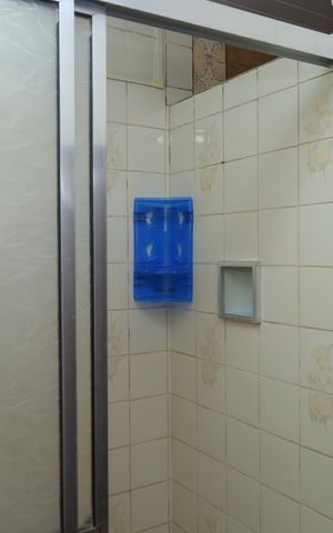 Casa à venda com 78m², 3 quartos e 3 vagasBanheiro
