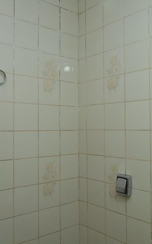 Casa à venda com 78m², 3 quartos e 3 vagasBanheiro