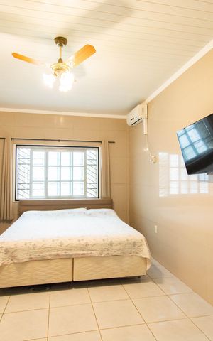 Casa à venda com 150m², 3 quartos e 5 vagas