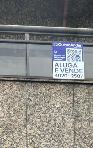 Apartamento à venda com 240m², 3 quartos e 3 vagas Apartamento à venda com 240m², 3 quartos e 3 vagasPlaquinha