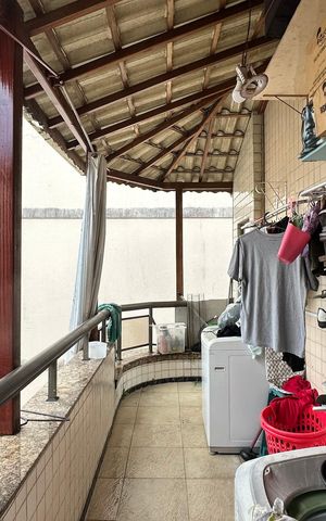 Apartamento à venda com 240m², 3 quartos e 3 vagas Apartamento à venda com 240m², 3 quartos e 3 vagasÁrea de Serviço
