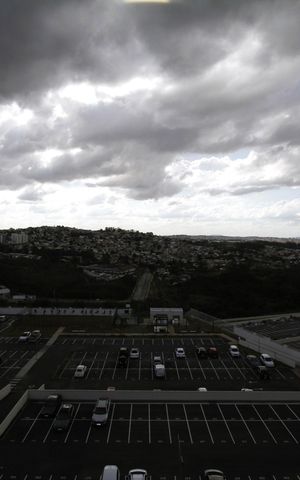 Apartamento à venda com 69m², 3 quartos e 2 vagasVista