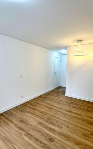 Apartamento à venda com 89m², 3 quartos e 2 vagas Apartamento à venda com 89m², 3 quartos e 2 vagasSala