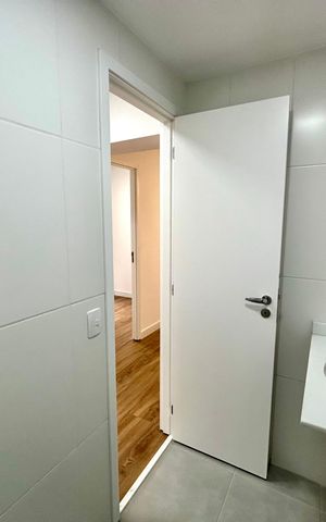 Apartamento à venda com 89m², 3 quartos e 2 vagas Apartamento à venda com 89m², 3 quartos e 2 vagasBanheiro 1