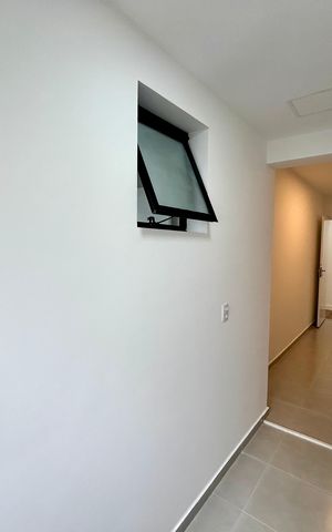 Apartamento à venda com 89m², 3 quartos e 2 vagas Apartamento à venda com 89m², 3 quartos e 2 vagasÁrea de Serviço