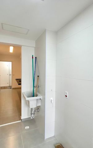 Apartamento à venda com 89m², 3 quartos e 2 vagas Apartamento à venda com 89m², 3 quartos e 2 vagasÁrea de Serviço