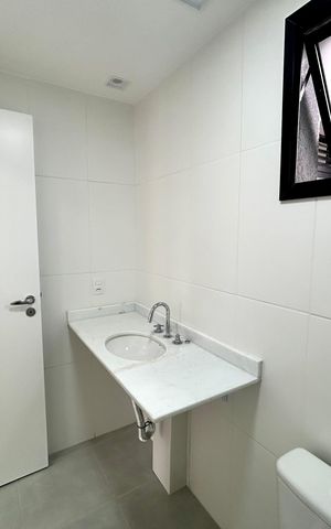 Apartamento à venda com 89m², 3 quartos e 2 vagas Apartamento à venda com 89m², 3 quartos e 2 vagasBanheiro da Suíte