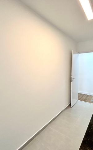 Apartamento à venda com 89m², 3 quartos e 2 vagas Apartamento à venda com 89m², 3 quartos e 2 vagasCozinha
