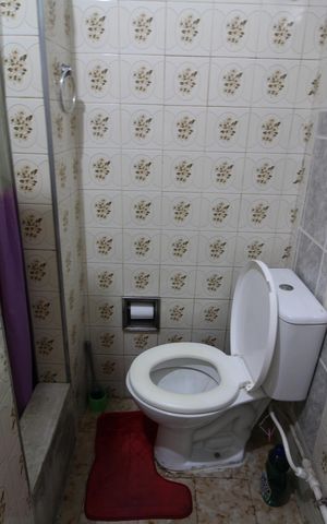 Casa à venda com 200m², 4 quartos e 1 vagaBanheiro