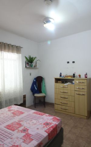 Casa à venda com 200m², 4 quartos e 1 vagaQuarto 2