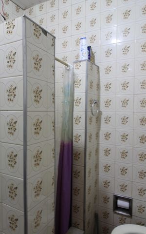 Casa à venda com 200m², 4 quartos e 1 vagaBanheiro