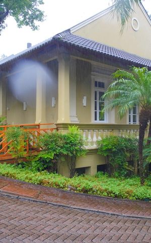 Casa de condomínio à venda com 218m², 3 quartos e 2 vagas Casa de condomínio à venda com 218m², 3 quartos e 2 vagasÁrea comum - Salão de festas
