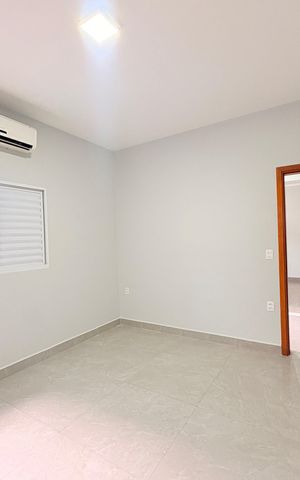 Casa à venda com 255m², 4 quartos e 3 vagasSuíte 1