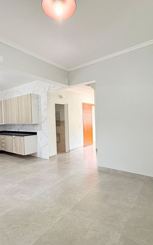 Casa à venda com 255m², 4 quartos e 3 vagasCopa