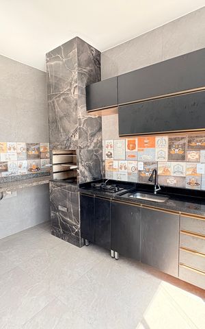 Casa à venda com 255m², 4 quartos e 3 vagasChurrasqueira