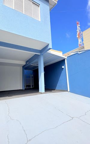Casa à venda com 255m², 4 quartos e 3 vagasGaragem