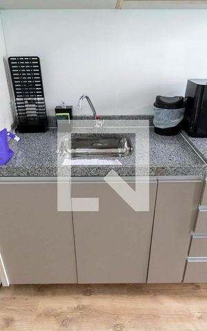 Apartamento à venda com 37m², 1 quarto e sem vaga
