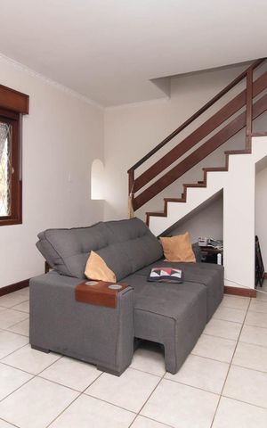 Casa à venda com 300m², 3 quartos e 3 vagasSala