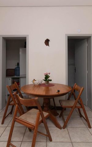 Casa à venda com 300m², 3 quartos e 3 vagasCozinha e Área de Serviço