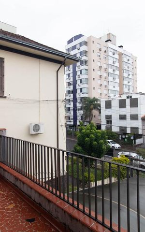 Casa à venda com 300m², 3 quartos e 3 vagasVaranda