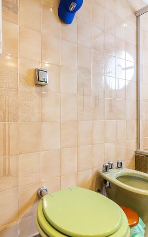 Apartamento à venda com 168m², 4 quartos e 2 vagas Apartamento à venda com 168m², 4 quartos e 2 vagasBanheiro