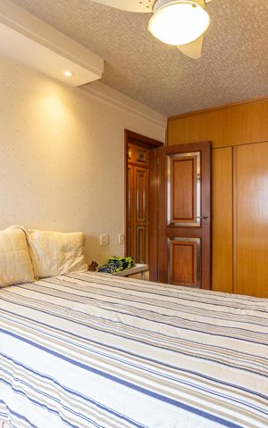 Apartamento à venda com 168m², 4 quartos e 2 vagas Apartamento à venda com 168m², 4 quartos e 2 vagasQuarto 1