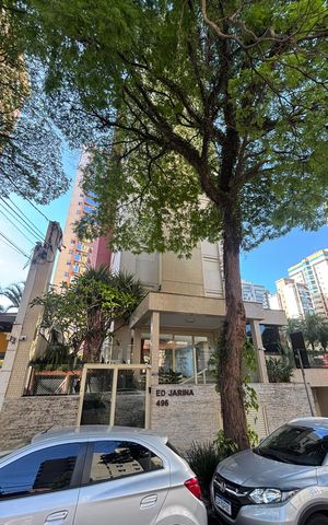 Apartamento à venda com 115m², 4 quartos e 4 vagasFachada