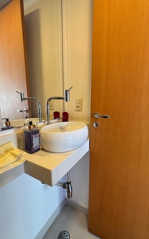 Apartamento à venda com 115m², 4 quartos e 4 vagasLavabo