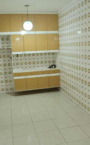 Casa à venda com 148m², 3 quartos e 2 vagasCozinha 