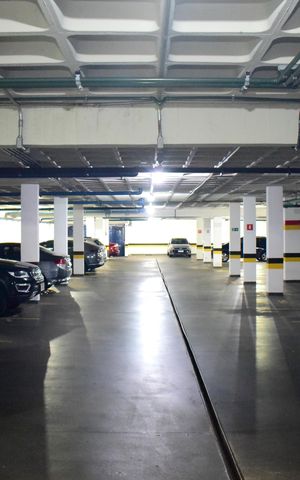 Apartamento para alugar com 217m², 4 quartos e 4 vagasGaragem