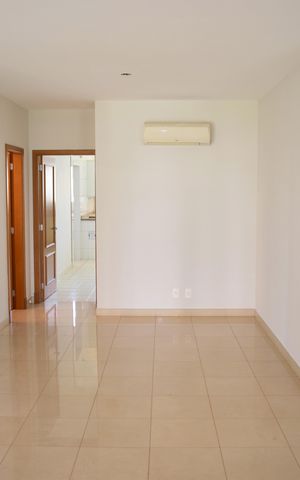 Apartamento para alugar com 217m², 4 quartos e 4 vagasSala