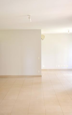 Apartamento para alugar com 217m², 4 quartos e 4 vagasSala