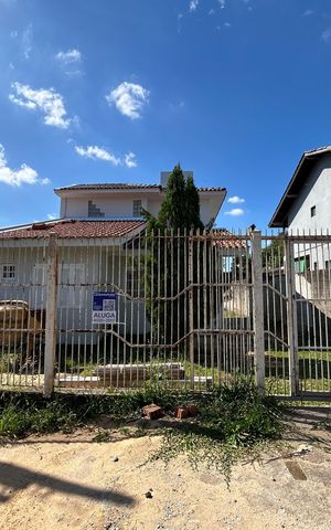 Casa para alugar com 119m², 3 quartos e 2 vagas Casa para alugar com 119m², 3 quartos e 2 vagasFachada - Placa