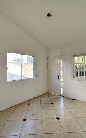 Casa para alugar com 119m², 3 quartos e 2 vagas Casa para alugar com 119m², 3 quartos e 2 vagasSala