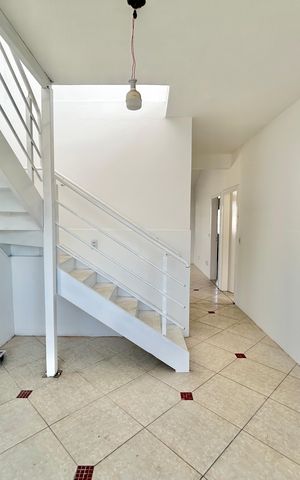 Casa para alugar com 119m², 3 quartos e 2 vagas Casa para alugar com 119m², 3 quartos e 2 vagasSala